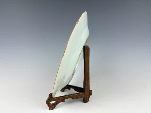 古玩陶瓷清雍乾·粉彩鶴紋折沿盤拍賣，當(dāng)前價格99元