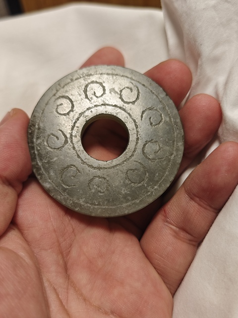 古玩玉器渦紋玉璧真品鑒賞圖