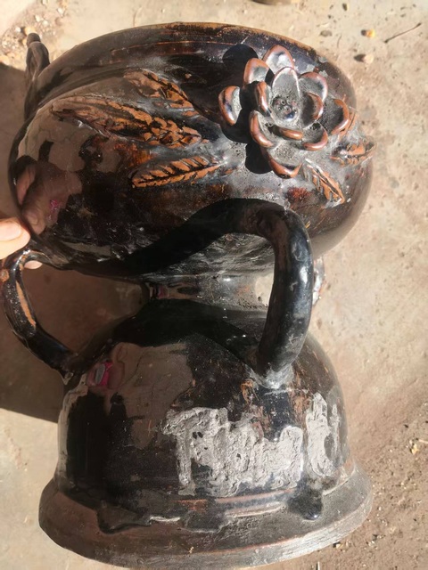 古玩陶瓷黑釉貼塑爐真品鑒賞圖