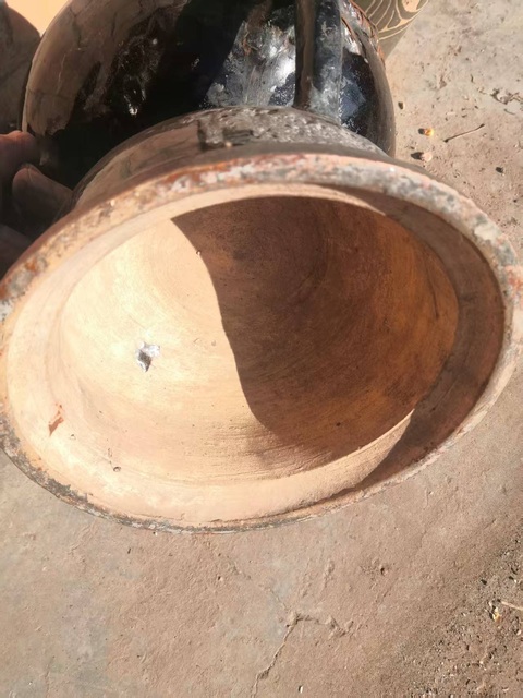 古玩陶瓷黑釉貼塑爐真品鑒賞圖