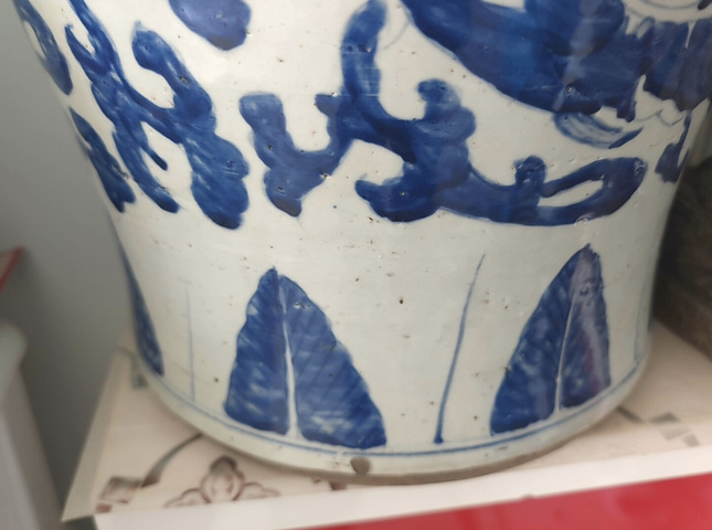 古玩陶瓷青花龍穿花卉紋將軍罐真品鑒賞圖