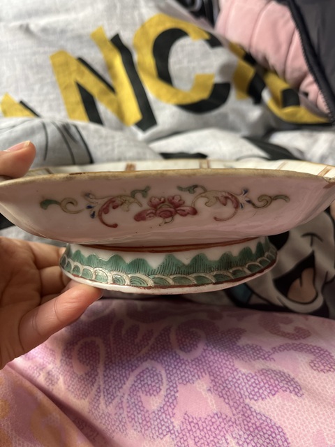 古玩陶瓷粉彩花卉飛黃騰達(dá)紋貢盤真品鑒賞圖