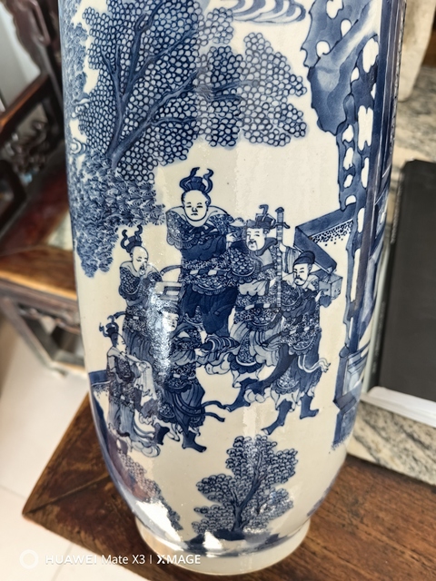 古玩陶瓷青花人物故事紋棒槌瓶真品鑒賞圖