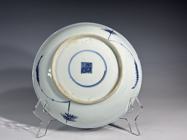 古玩陶瓷盤真品鑒賞圖