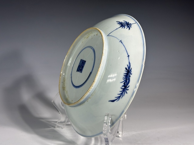 古玩陶瓷盤真品鑒賞圖