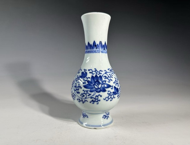 古玩陶瓷瓶真品鑒賞圖