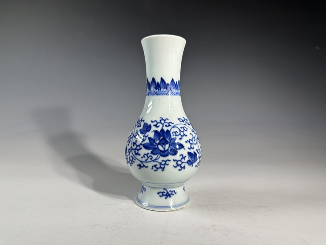 古玩陶瓷瓶真品鑒賞圖