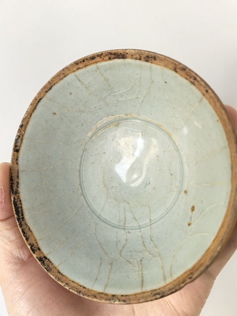 古玩陶瓷青白釉刻仰蓮紋碗真品鑒賞圖