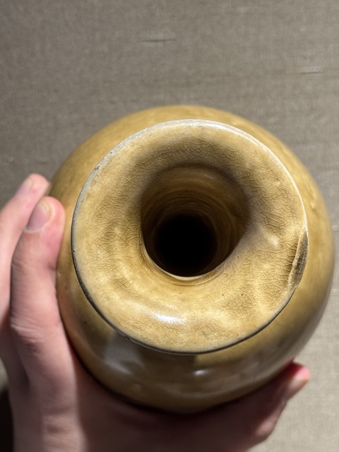 古玩陶瓷邢窯青釉長頸瓶真品鑒賞圖