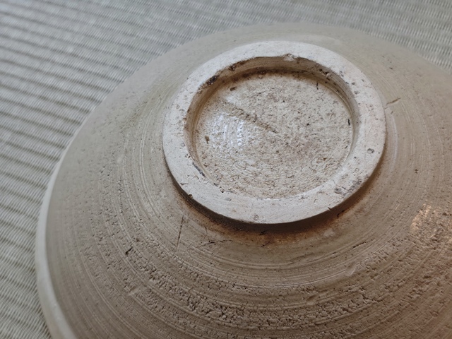 古玩陶瓷磁州窯白釉碗真品鑒賞圖