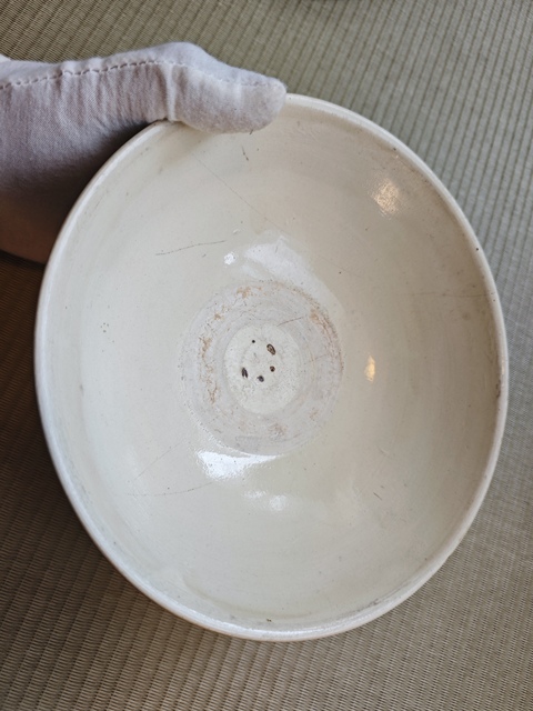 古玩陶瓷磁州窯白釉碗真品鑒賞圖