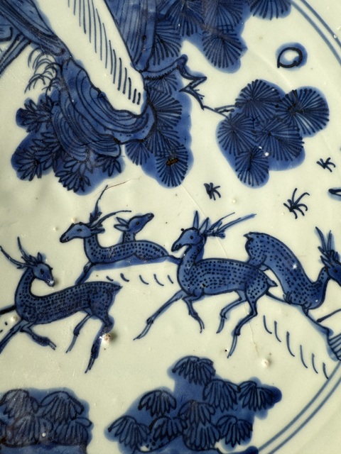 古玩陶瓷青花松鹿盤真品鑒賞圖