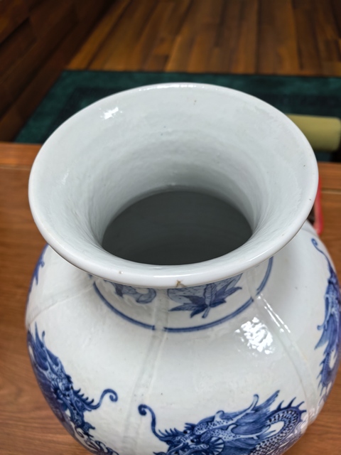 古玩陶瓷青花龍紋尊真品鑒賞圖