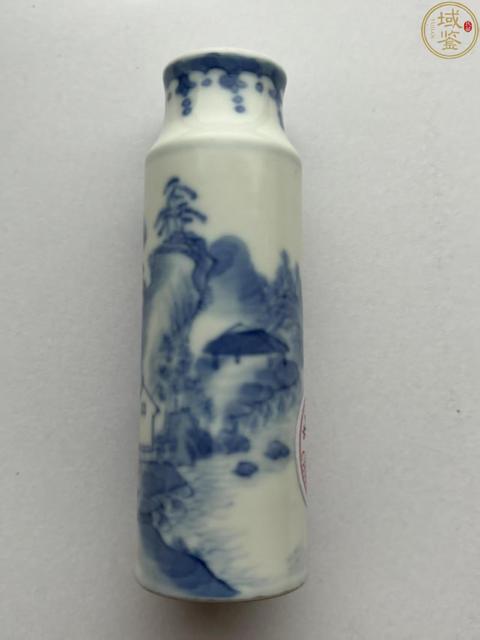 古玩陶瓷青花山水鼻煙壺真品鑒賞圖