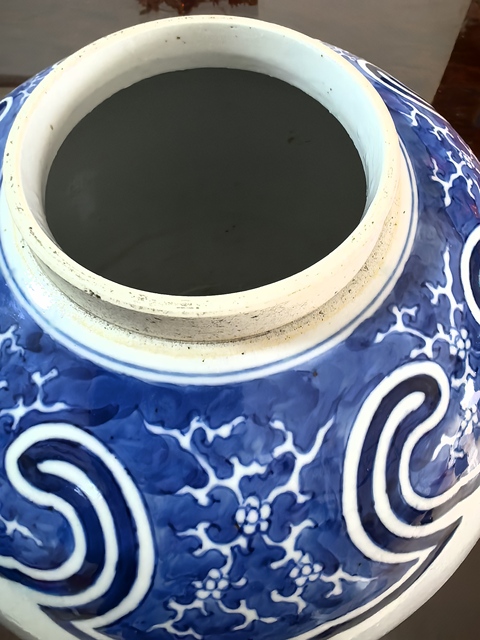 古玩陶瓷青花罐真品鑒賞圖