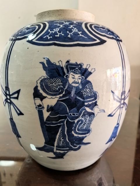 古玩陶瓷青花罐真品鑒賞圖