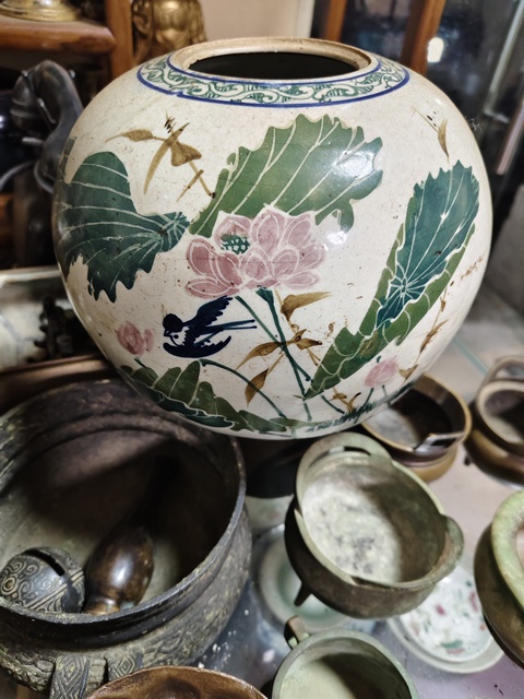 古玩陶瓷青花五彩西瓜罐真品鑒賞圖