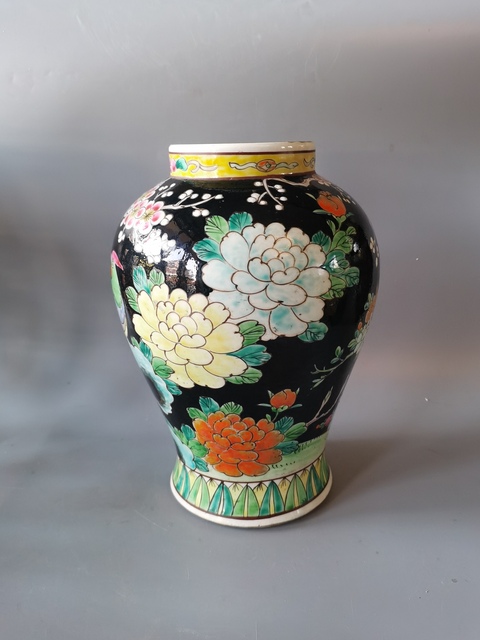 古玩陶瓷民國粉彩將軍罐真品鑒賞圖