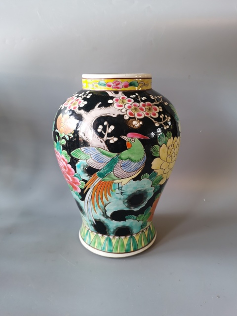 古玩陶瓷民國粉彩將軍罐真品鑒賞圖