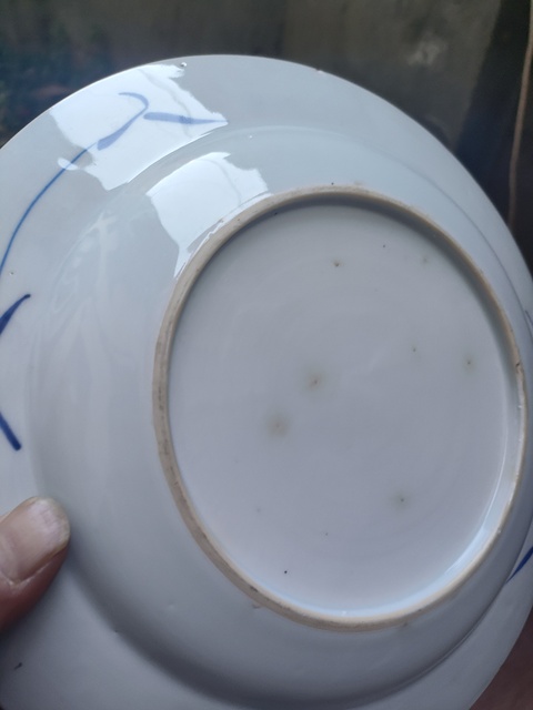 古玩陶瓷博古圖青花盤真品鑒賞圖