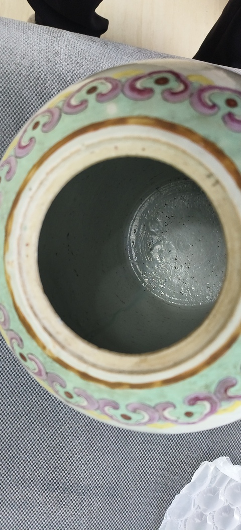 古玩陶瓷花鳥紋粉彩冬瓜罐真品鑒賞圖