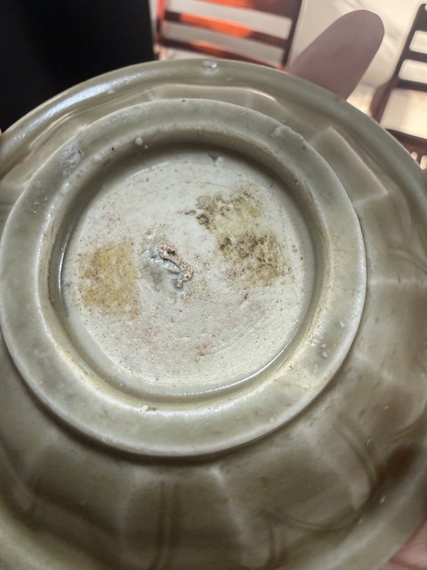 古玩陶瓷龍泉窯雙魚洗真品鑒賞圖