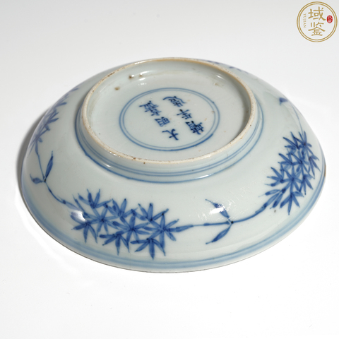 古玩陶瓷明嘉靖青花歲寒三友圖盤真品鑒賞圖