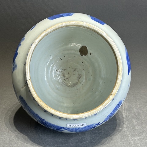 古玩陶瓷人物紋青花蓮子罐真品鑒賞圖