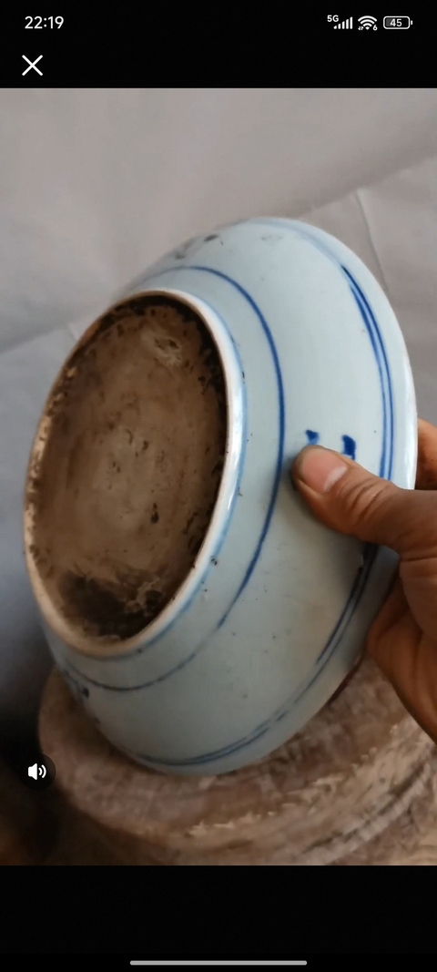 古玩陶瓷龍紋青花盤真品鑒賞圖