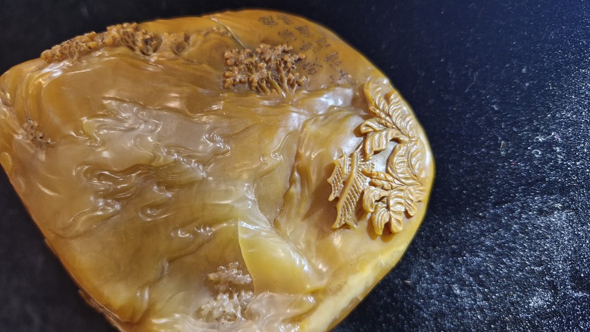 古玩雜項老撾田黃石擺件真品鑒賞圖