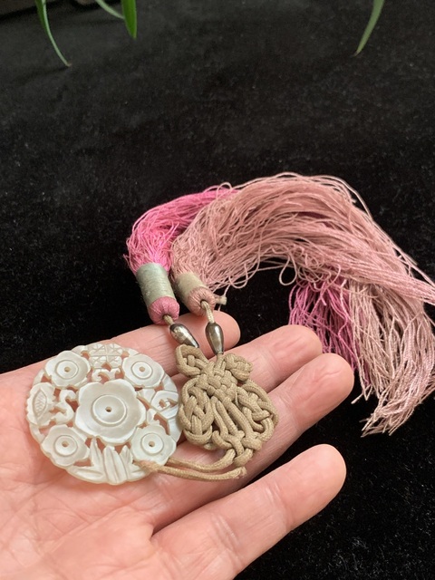 古玩玉器和田玉雕“花卉佩”真品鑒賞圖