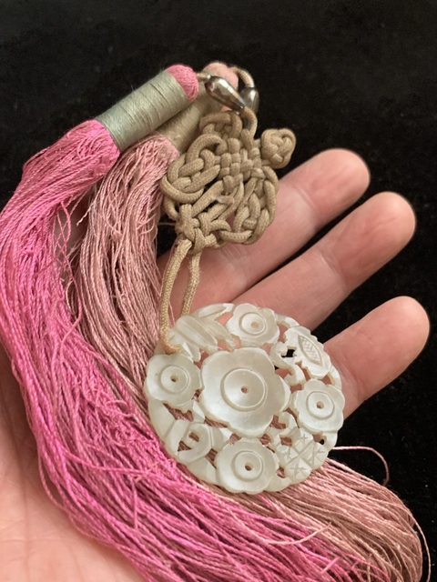 古玩玉器和田玉雕“花卉佩”真品鑒賞圖