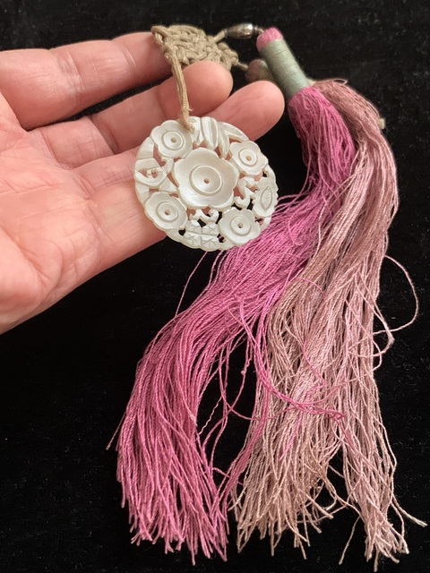 古玩玉器和田玉雕“花卉佩”真品鑒賞圖