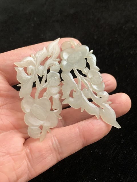 古玩玉器和田玉雕“花卉佩”真品鑒賞圖