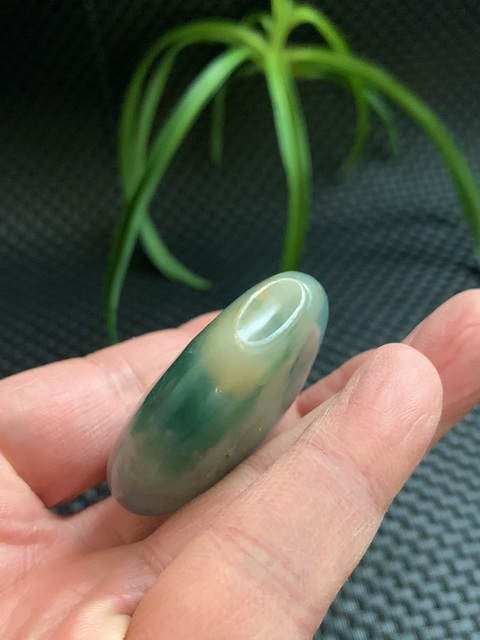 古玩玉器翡翠雕“素紋鼻煙壺”真品鑒賞圖