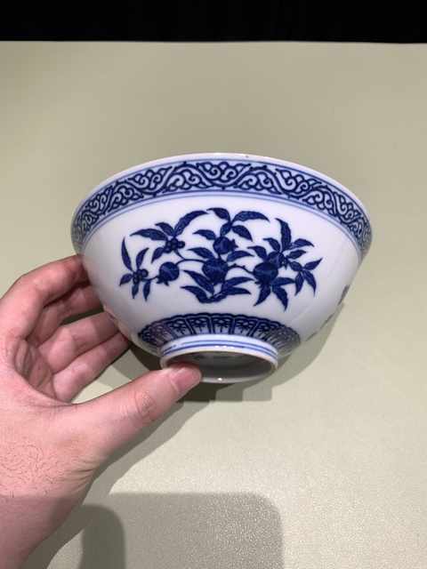 古玩陶瓷青花三多紋宮式碗真品鑒賞圖