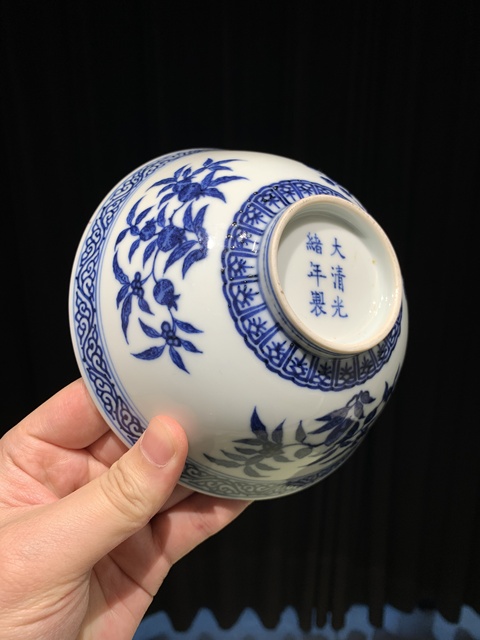 古玩陶瓷青花三多紋宮式碗真品鑒賞圖