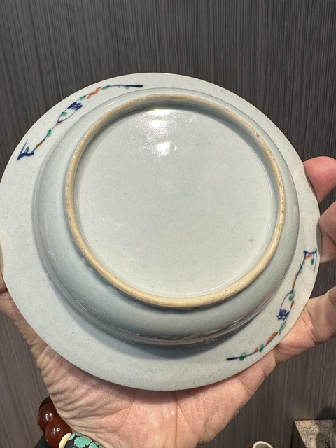 古玩陶瓷青花花鳥紋折沿盤，疑似后加斗彩真品鑒賞圖