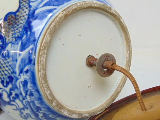 古玩陶瓷青花釉里紅龍紋錐把瓶真品鑒賞圖