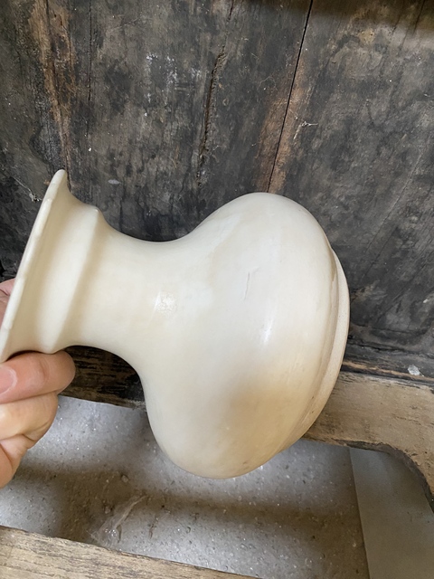 古玩陶瓷白釉盤口壺真品鑒賞圖