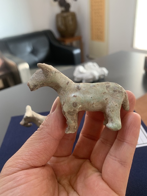 古玩陶瓷漢代鉛釉陶塑真品鑒賞圖