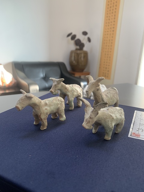 古玩陶瓷漢代鉛釉陶塑真品鑒賞圖