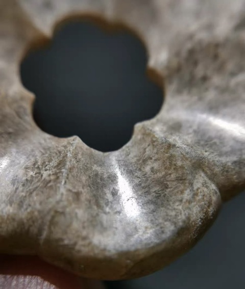 古玩玉器玉雕海棠環真品鑒賞圖