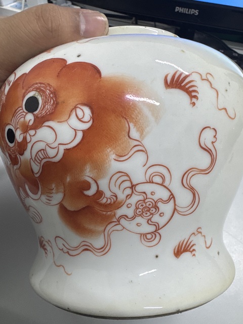 古玩陶瓷宣統太師少保礬紅將軍罐真品鑒賞圖