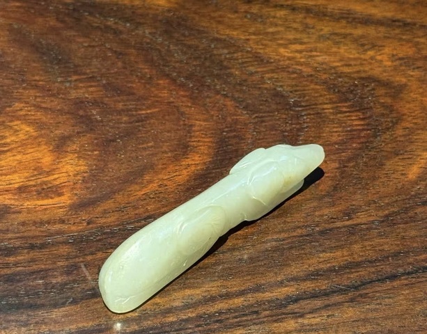 古玩玉器和田玉雕生肖狗真品鑒賞圖