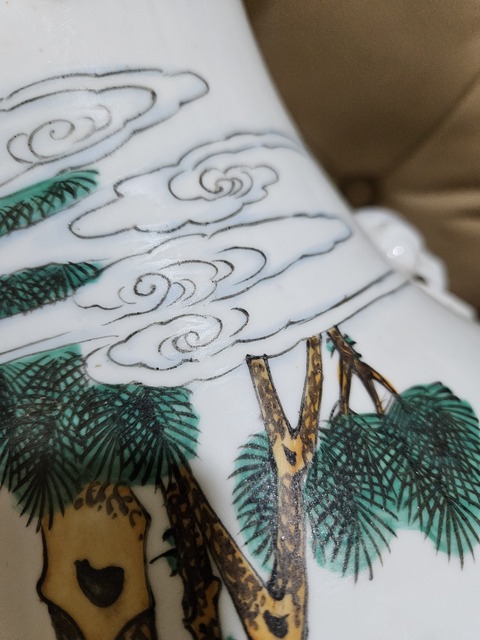 古玩陶瓷粉彩人物故事雙耳大瓶真品鑒賞圖