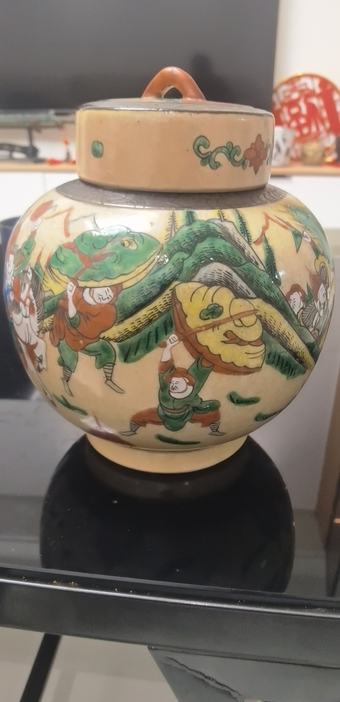 古玩陶瓷哥釉地鐵銹釉五彩加粉彩刀馬人罐真品鑒賞圖