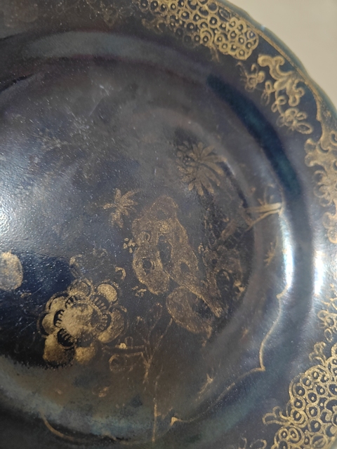 古玩陶瓷藍釉描金盤真品鑒賞圖