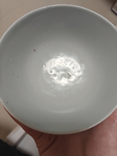 古玩陶瓷花卉紋青花小碗真品鑒賞圖