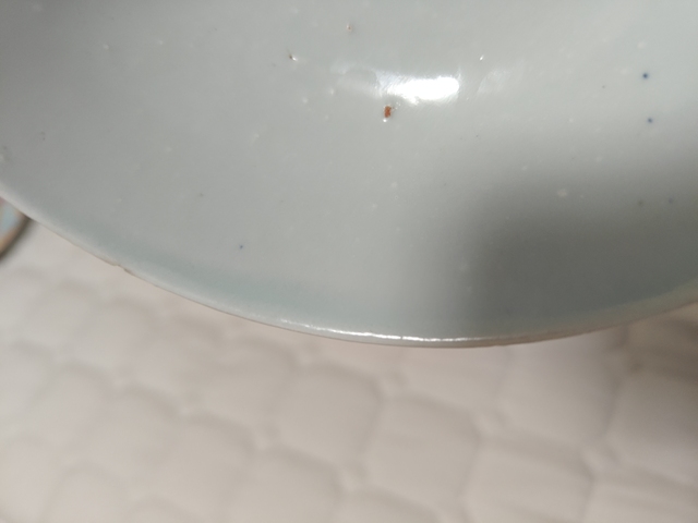 古玩陶瓷花卉紋青花小碗真品鑒賞圖